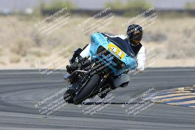 media/Apr-26-2025-BRL Bagger Racing League (Sat) [[9e270f465f]]/3-Super Street Baggers Qualifying/